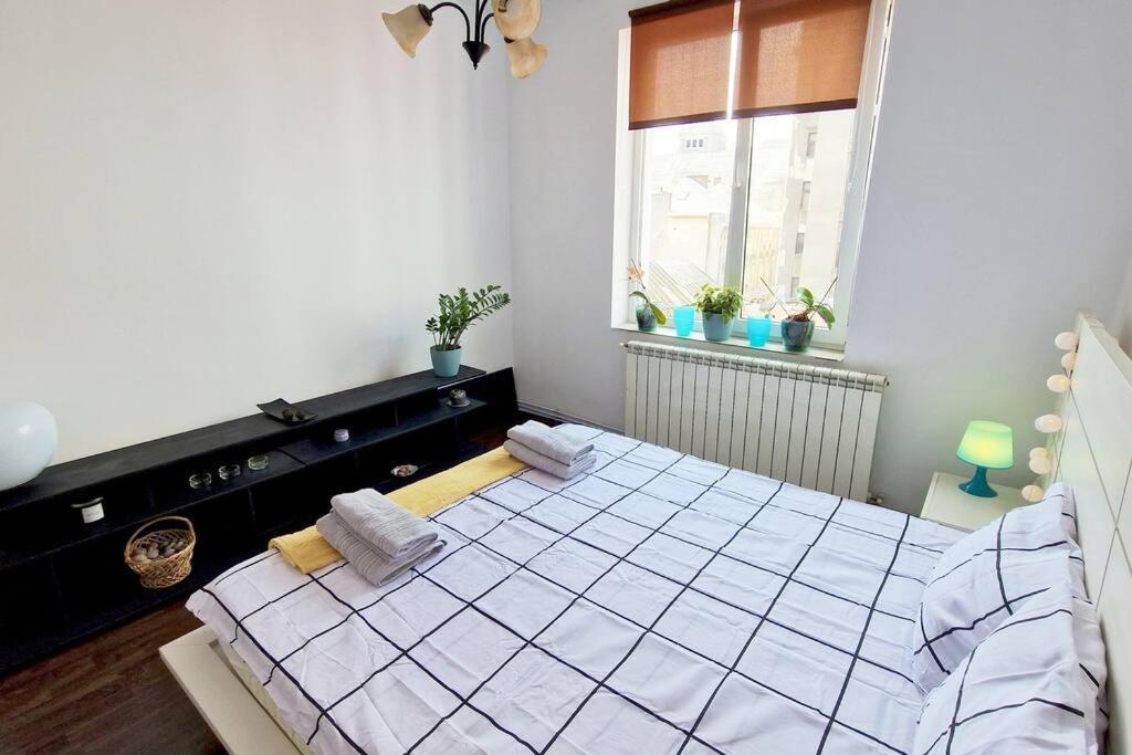 Bucharest Old Town Cozy Crib Apartment ภายนอก รูปภาพ